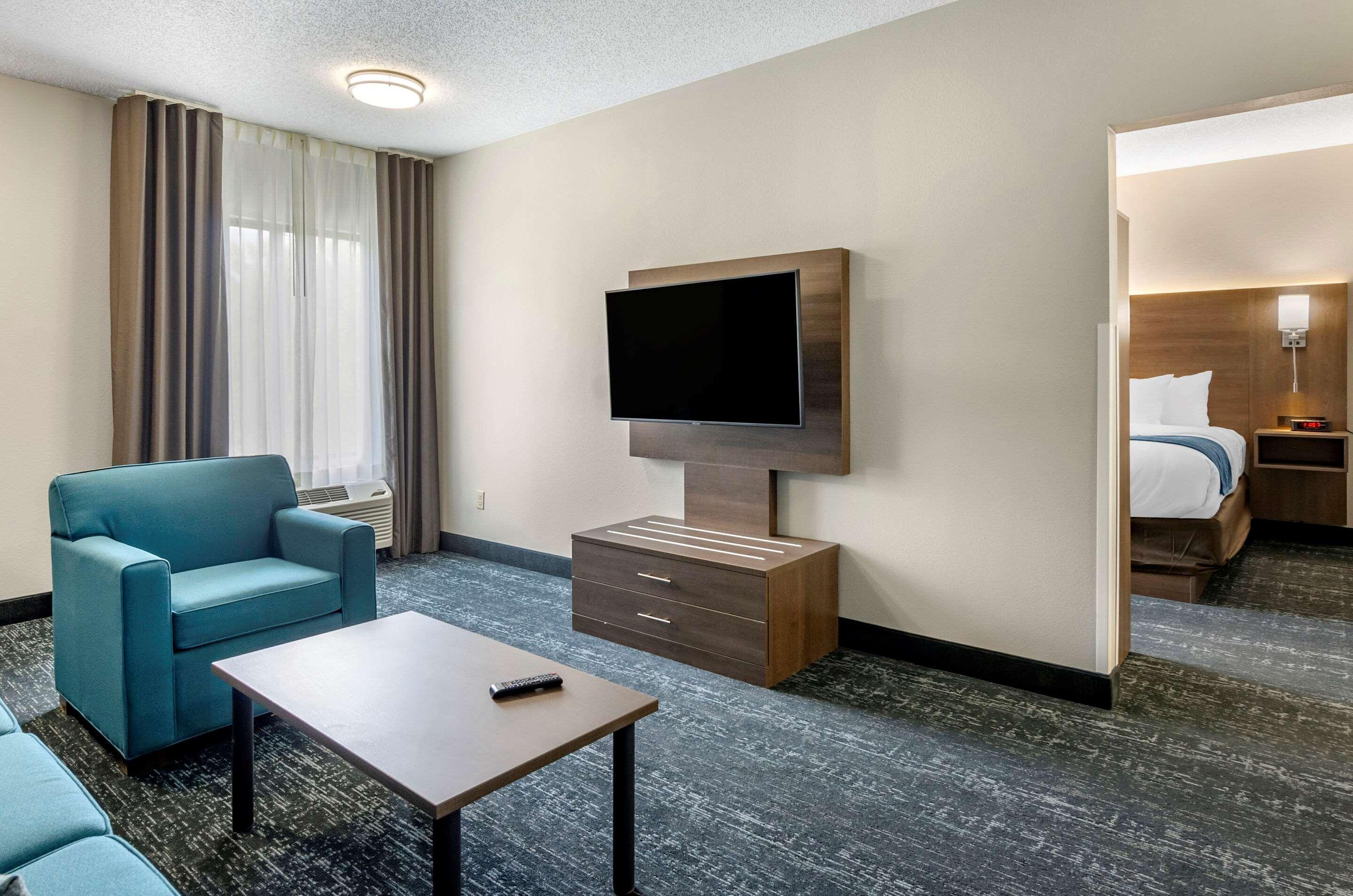 Comfort Inn & Suites Troutville - Roanoke North - Daleville Esterno foto