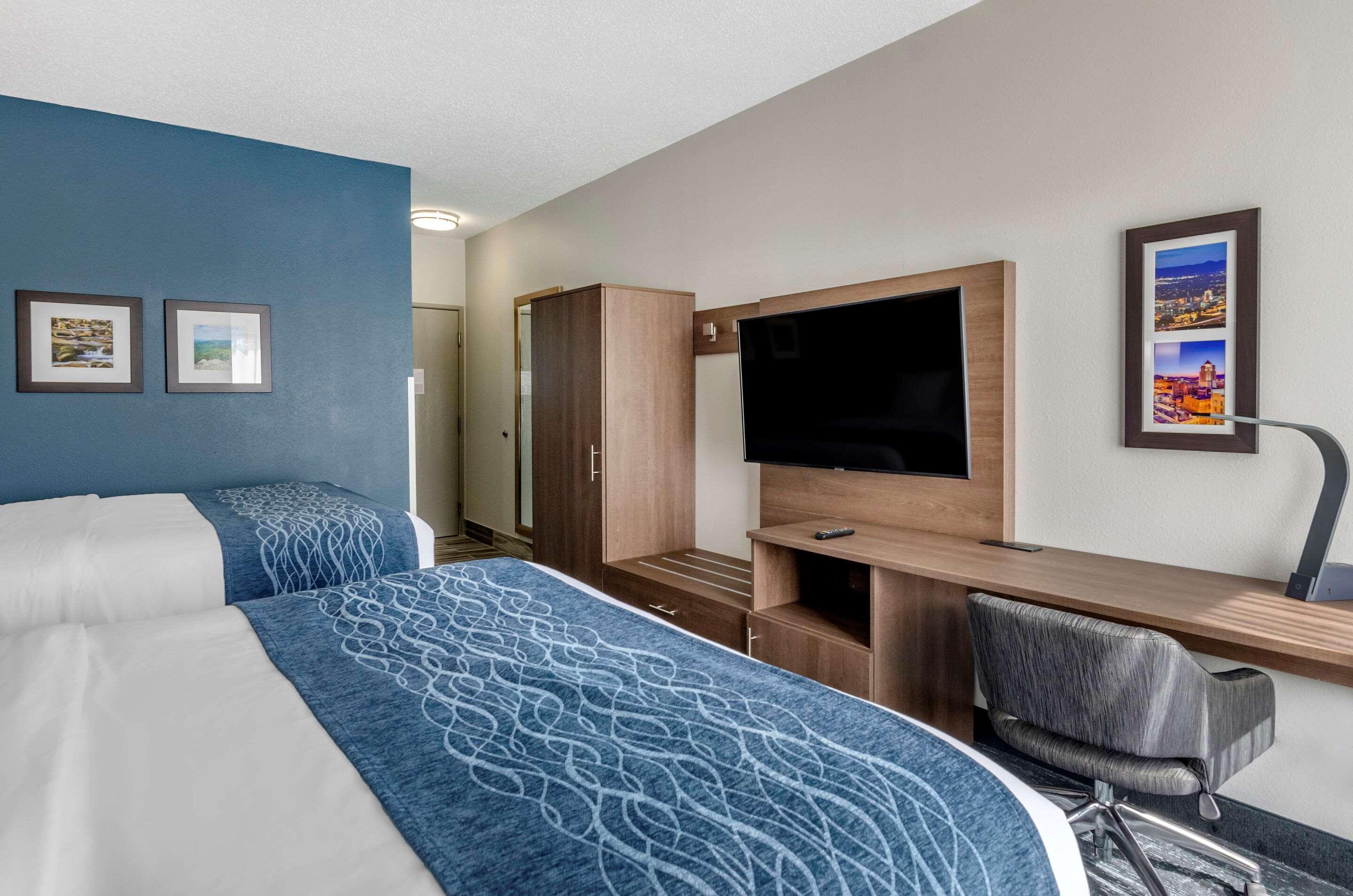 Comfort Inn & Suites Troutville - Roanoke North - Daleville Esterno foto