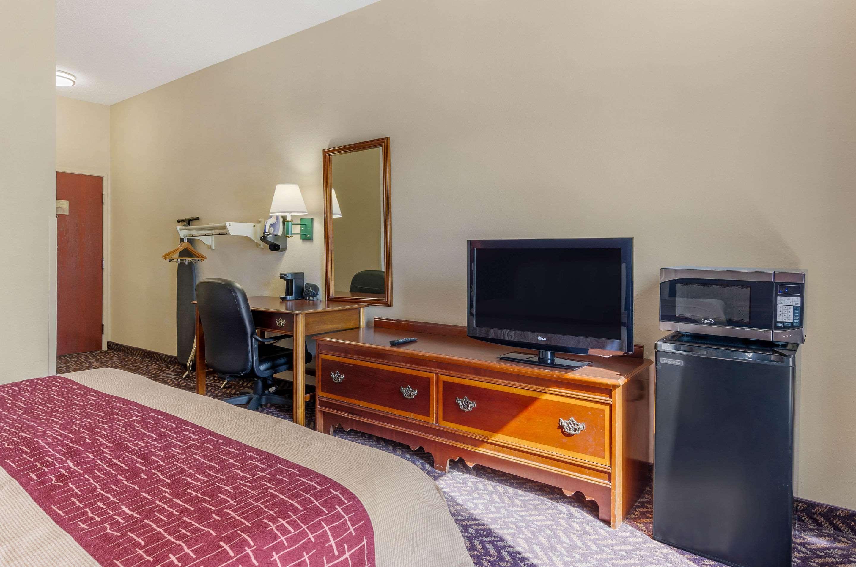 Comfort Inn & Suites Troutville - Roanoke North - Daleville Esterno foto