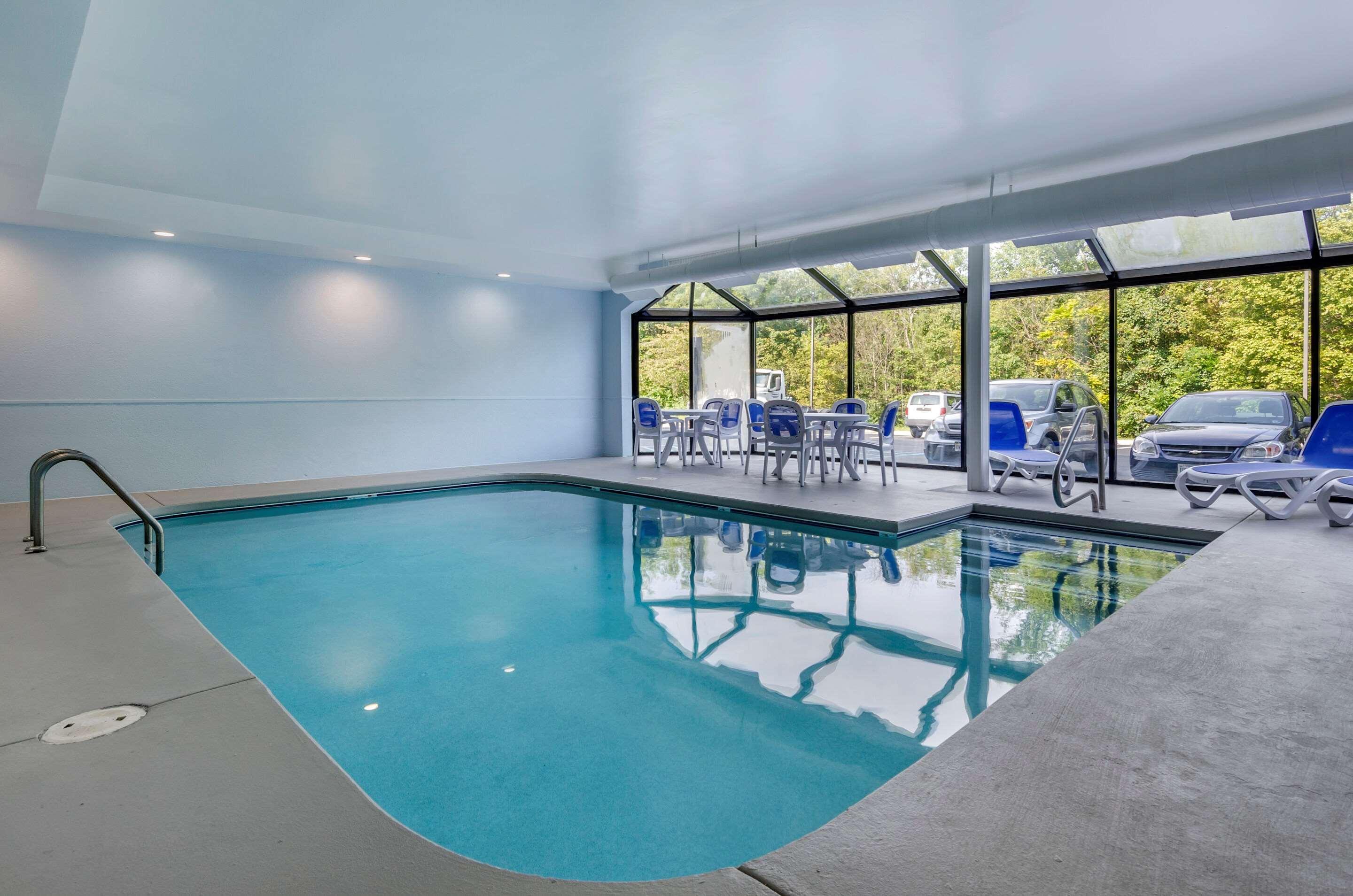Comfort Inn & Suites Troutville - Roanoke North - Daleville Esterno foto