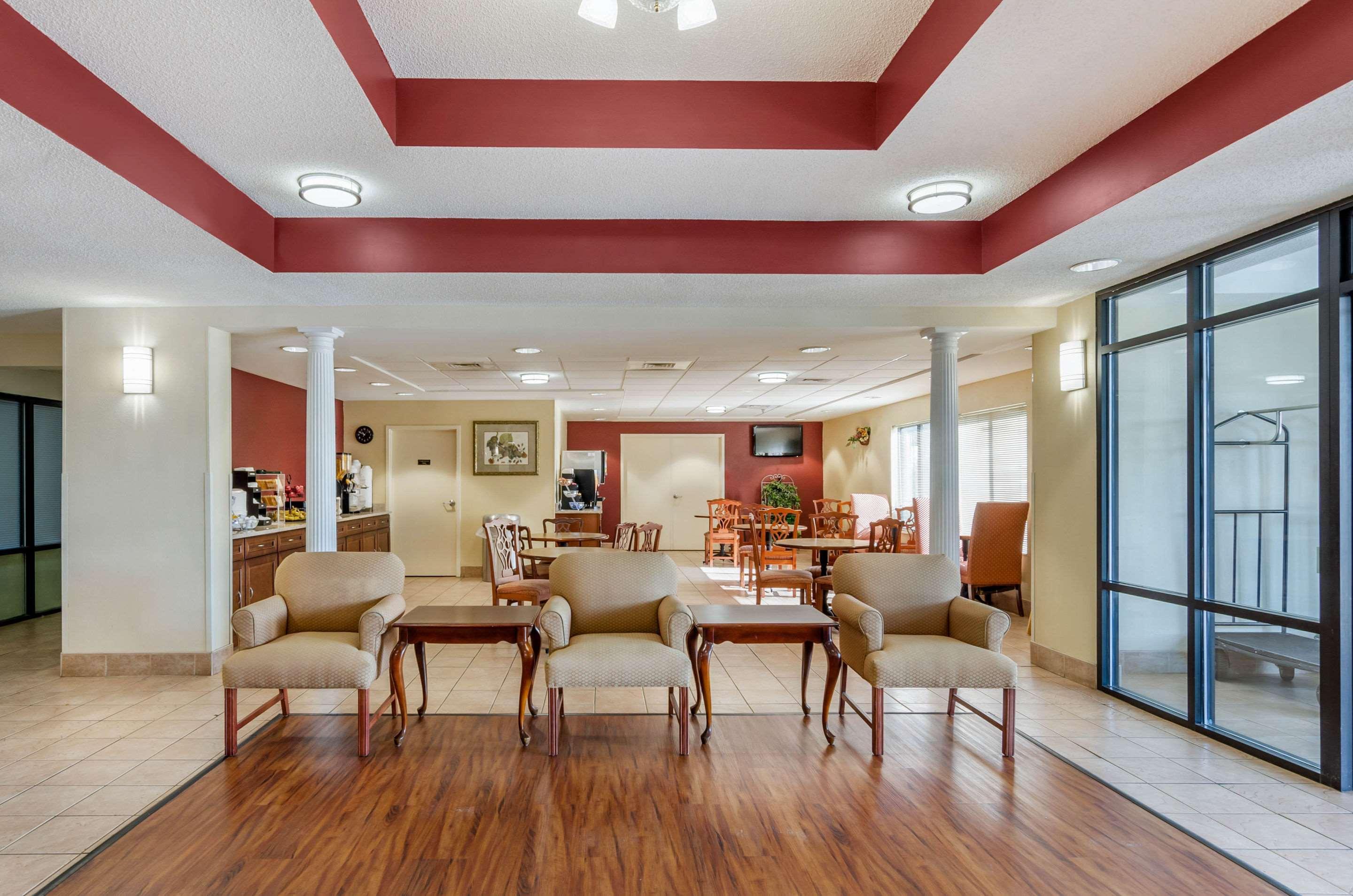 Comfort Inn & Suites Troutville - Roanoke North - Daleville Esterno foto