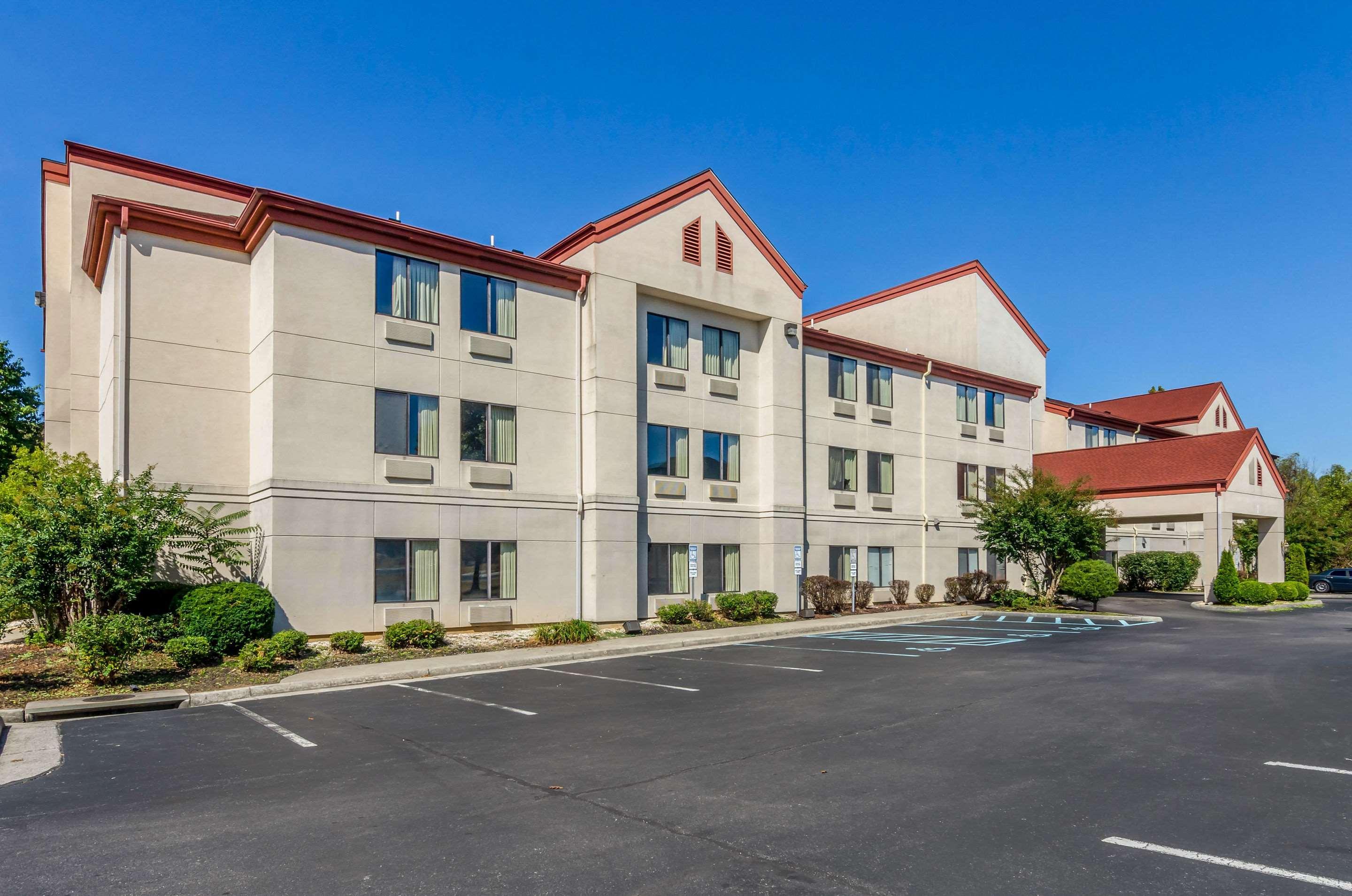 Comfort Inn & Suites Troutville - Roanoke North - Daleville Esterno foto